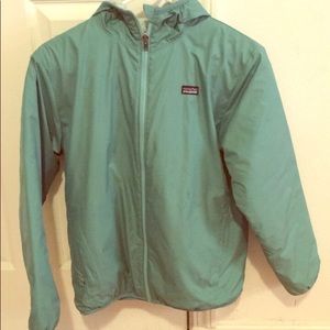 Girls XL PATAGONIA reversible jacket.